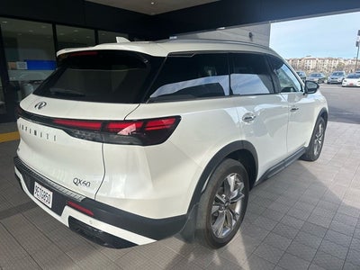 2023 INFINITI QX60 LUXE AWD