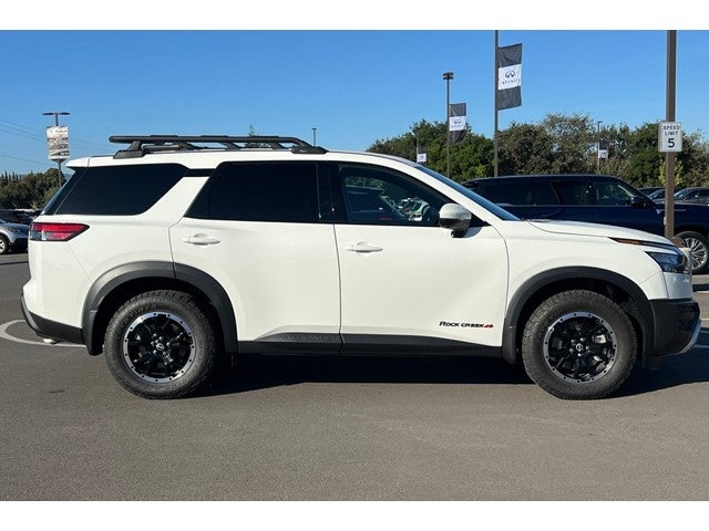 2025 Nissan Pathfinder Rock Creek