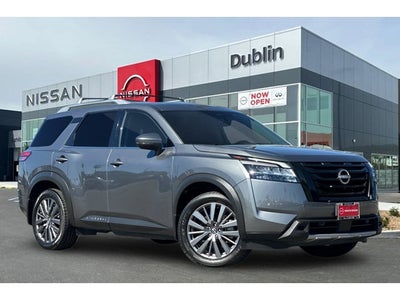 2023 Nissan Pathfinder SL