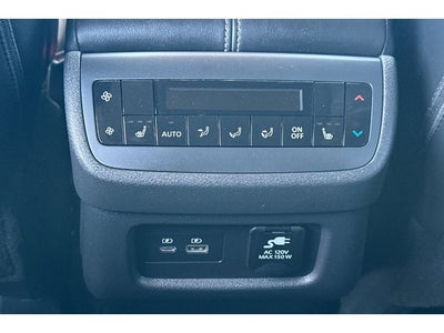 2025 Nissan Pathfinder Platinum