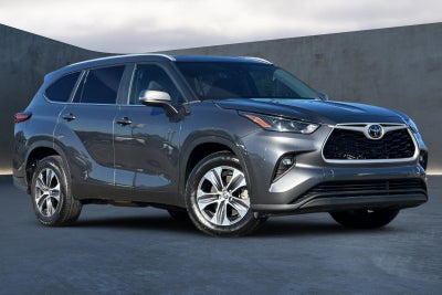 2023 Toyota Highlander XLE