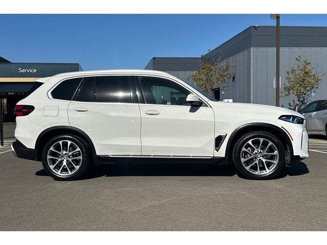 2025 BMW X5 xDrive40i