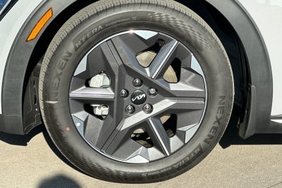 2025 Kia EV6 Light