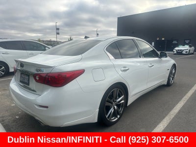 2015 INFINITI Q50 Hybrid Sport