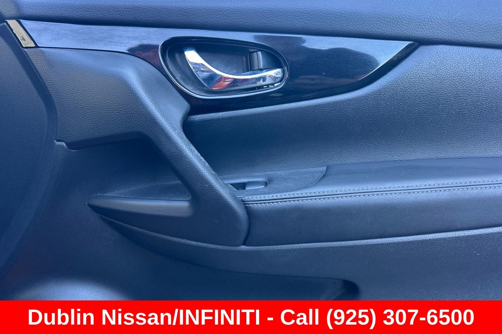 2017 Nissan Rogue Sport SV