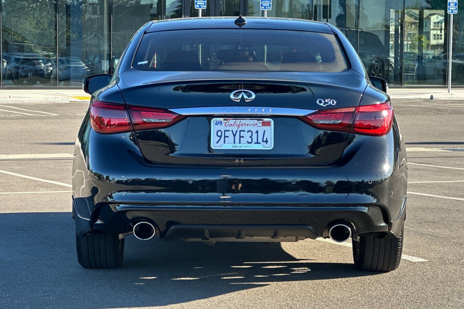2023 INFINITI Q50 LUXE