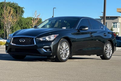 2023 INFINITI Q50 LUXE