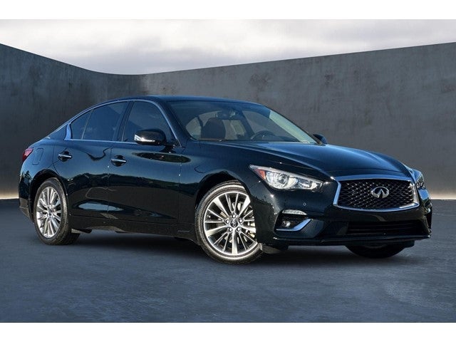 2023 INFINITI Q50 LUXE RWD