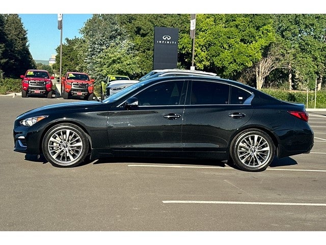 2023 INFINITI Q50 LUXE RWD