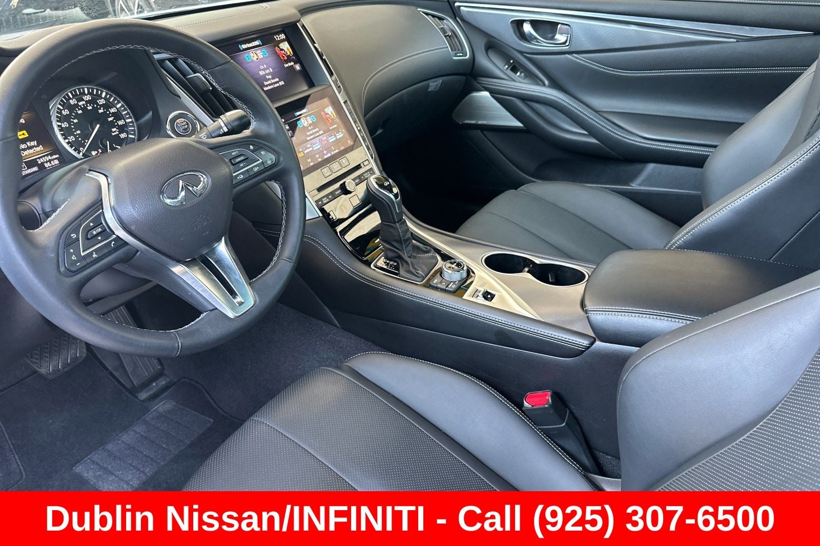 2022 INFINITI Q60 LUXE RWD