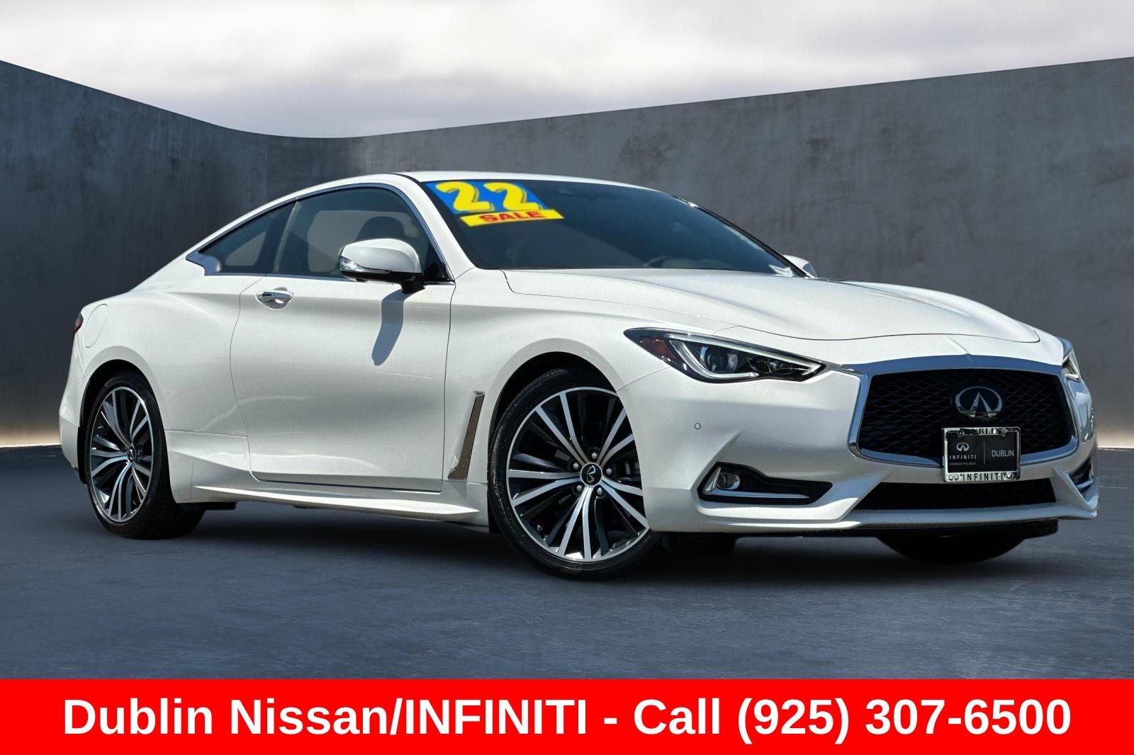 2022 INFINITI Q60 LUXE RWD