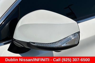 2022 INFINITI Q60 LUXE RWD