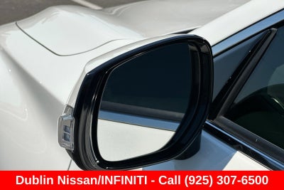 2022 INFINITI Q60 LUXE RWD