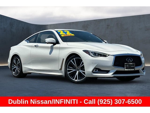 2022 INFINITI Q60 LUXE RWD
