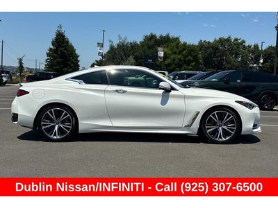 2022 INFINITI Q60 LUXE RWD