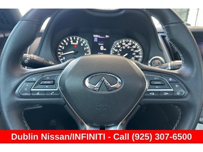 2022 INFINITI Q60 LUXE RWD