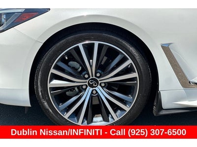 2022 INFINITI Q60 LUXE RWD