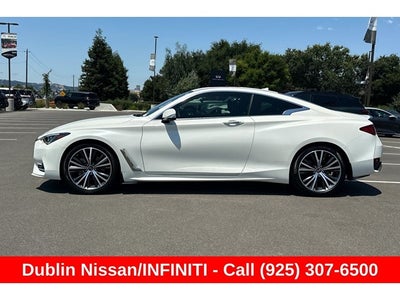 2022 INFINITI Q60 LUXE RWD