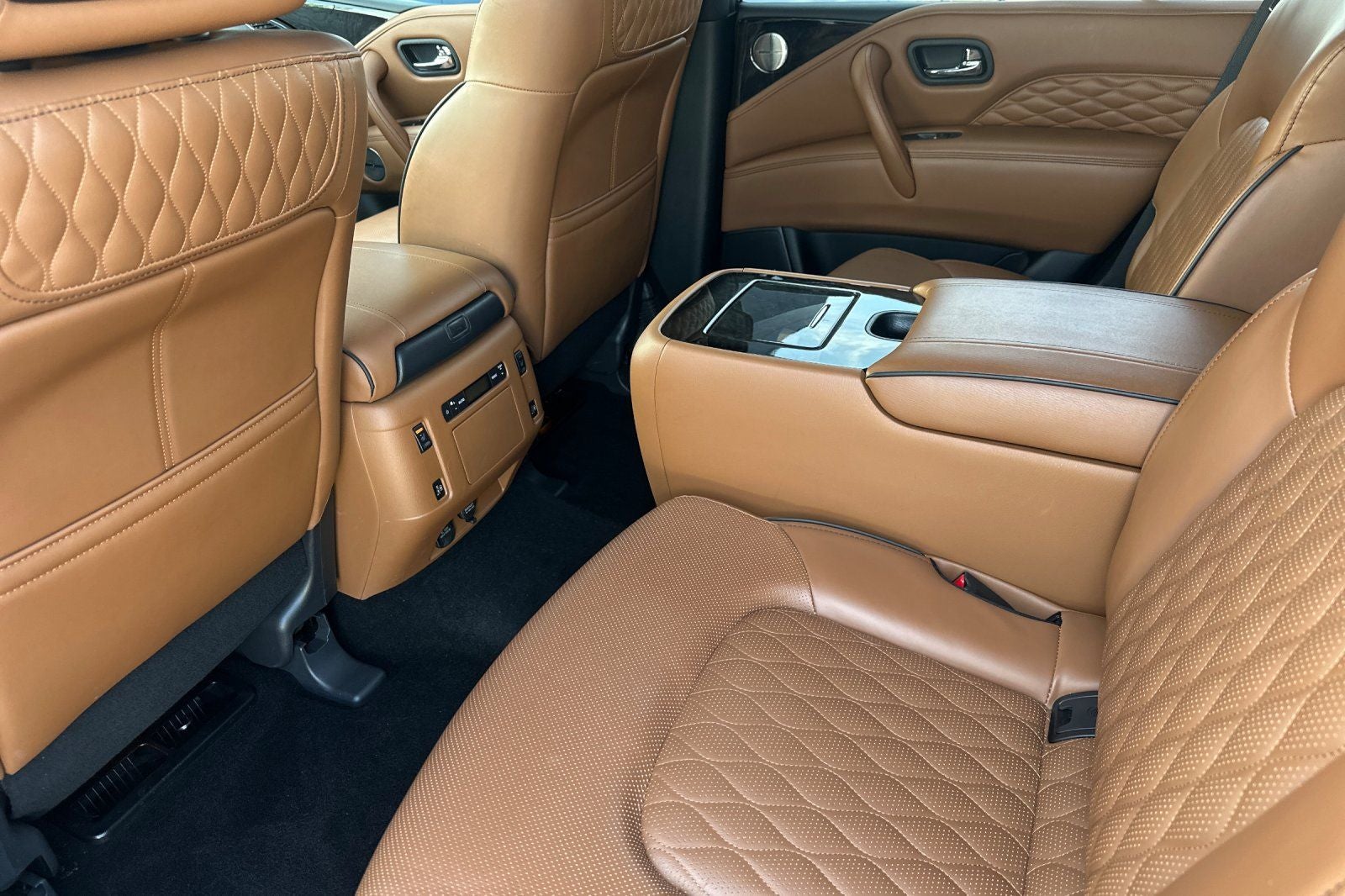 2023 INFINITI QX80 SENSORY 4WD