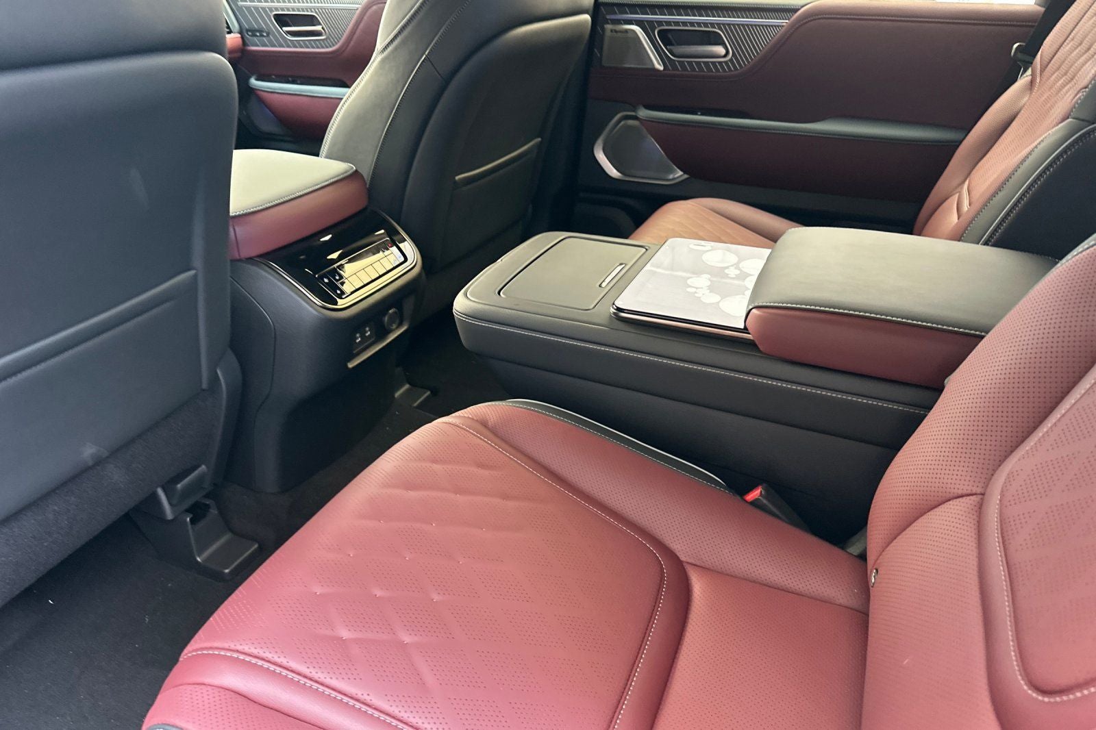 2027 INFINITI QX80 Autograph 4WD