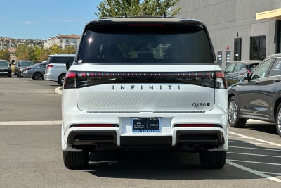 2027 INFINITI QX80 Autograph 4WD
