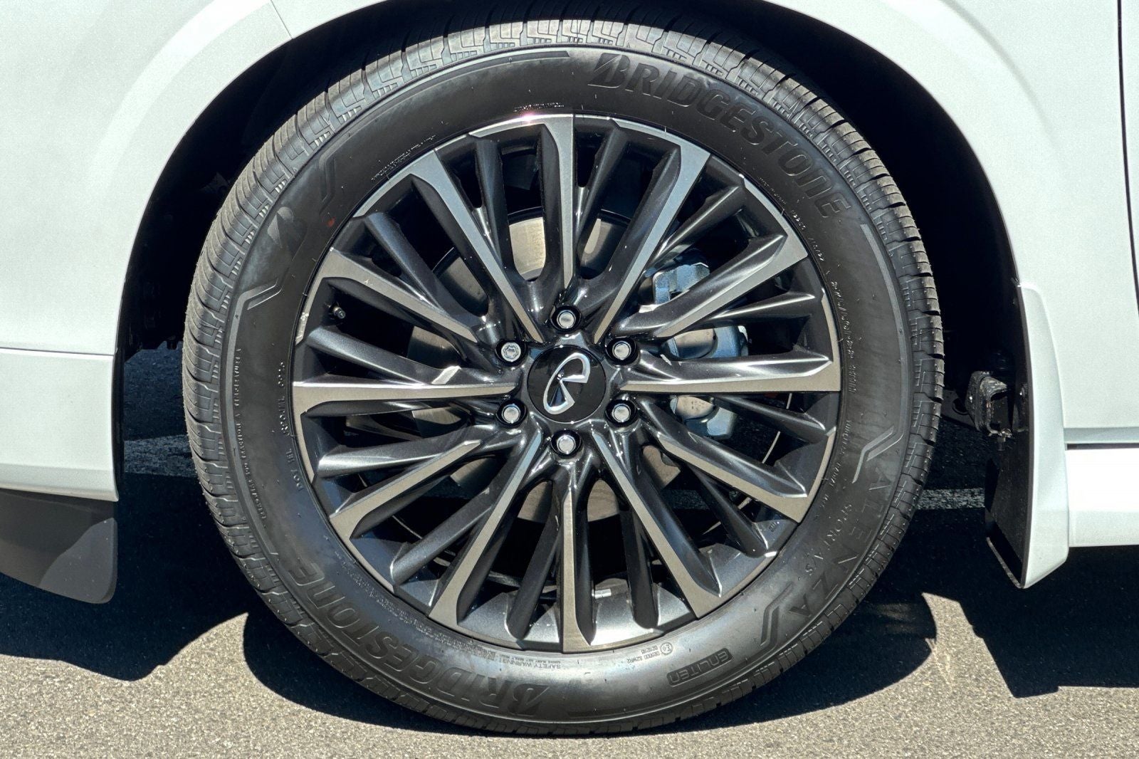 2027 INFINITI QX80 Autograph 4WD