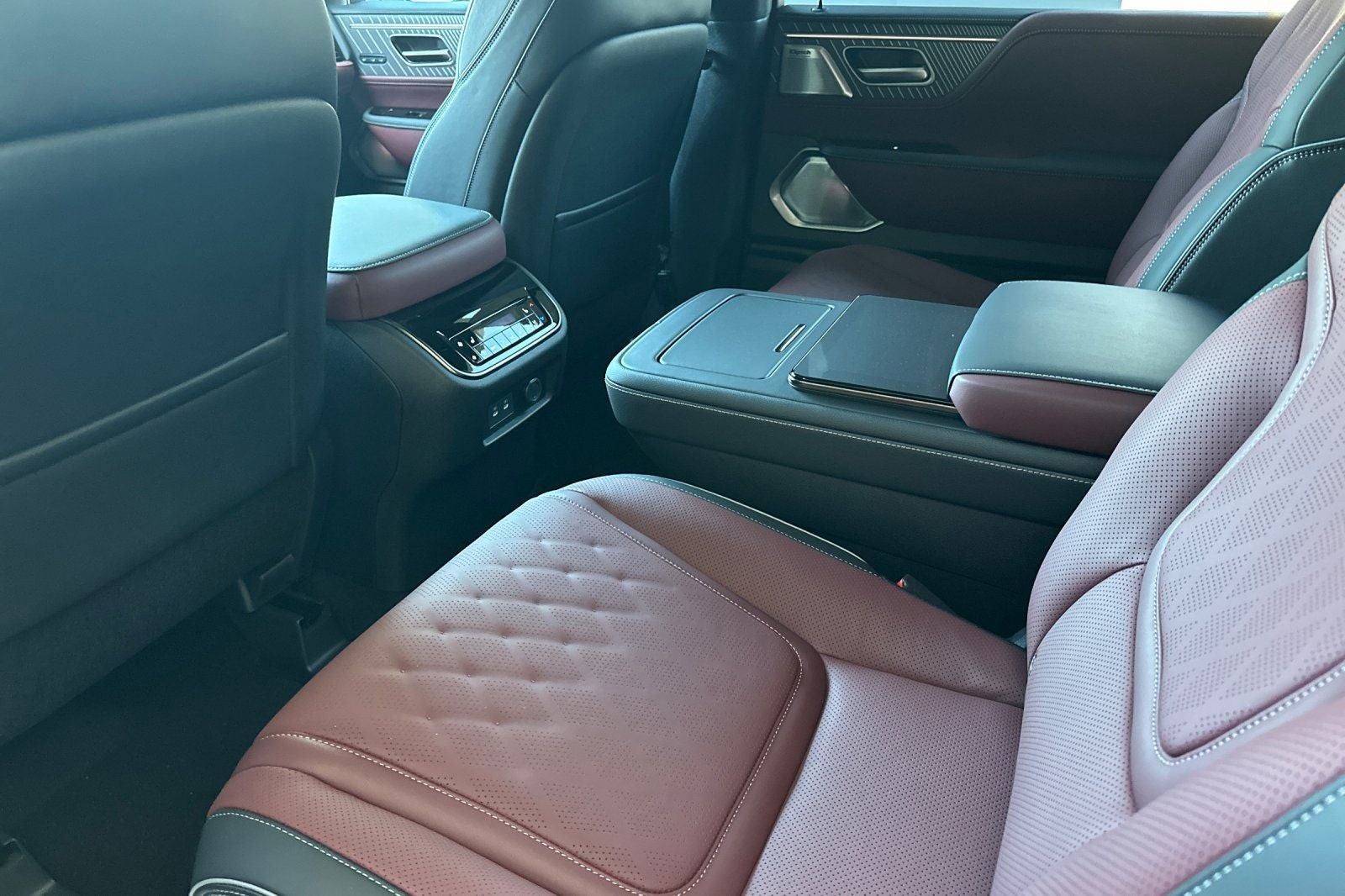 2027 INFINITI QX80 Autograph 4WD