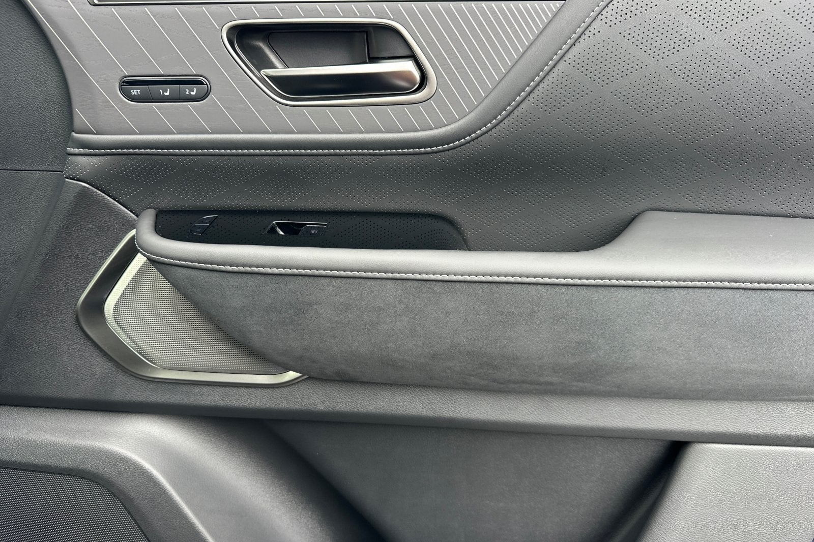 2026 INFINITI QX80 Autograph 4WD