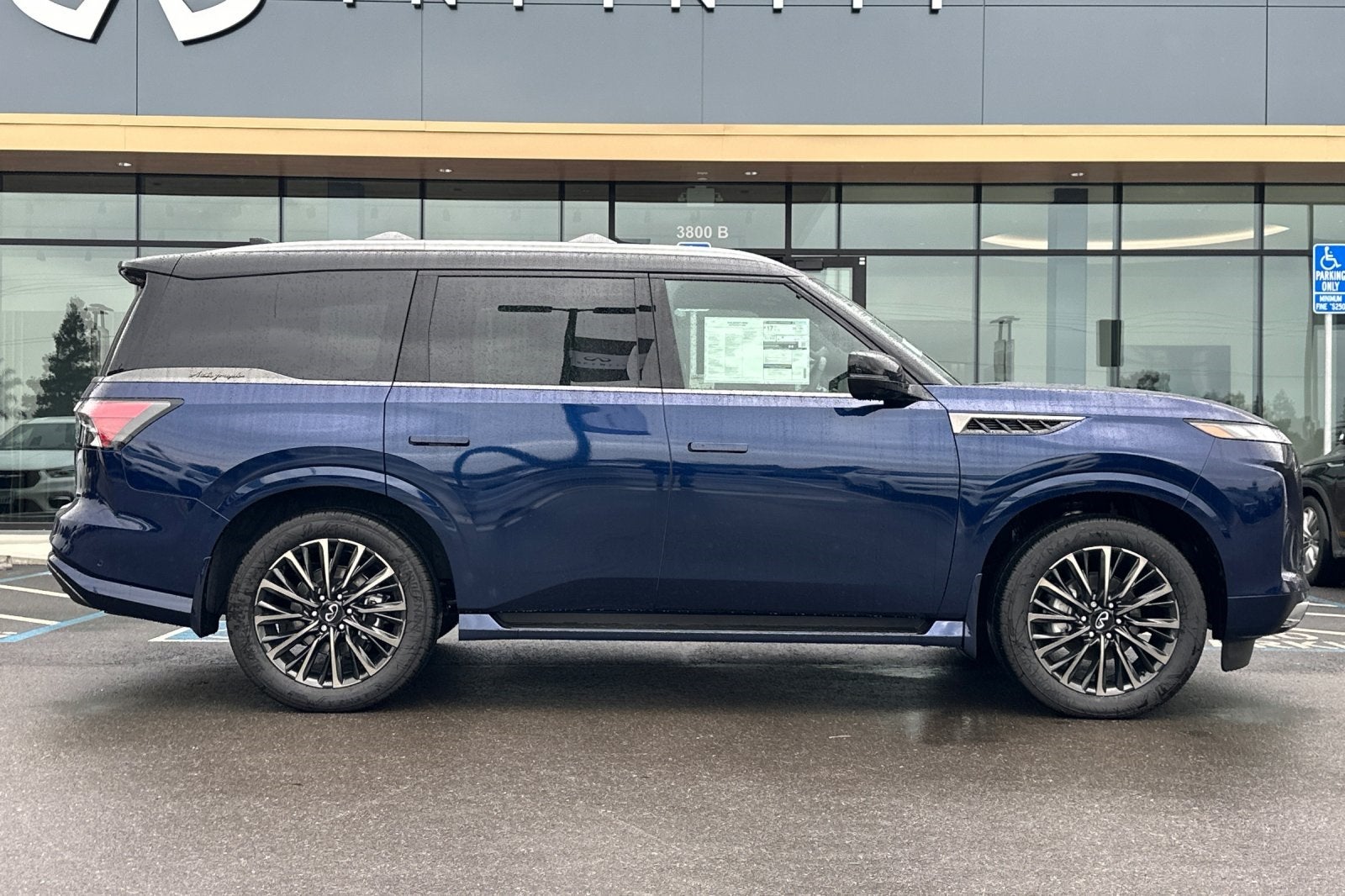 2026 INFINITI QX80 Autograph 4WD