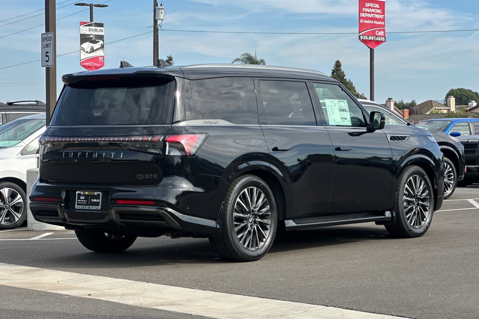 2027 INFINITI QX80 Autograph 4WD