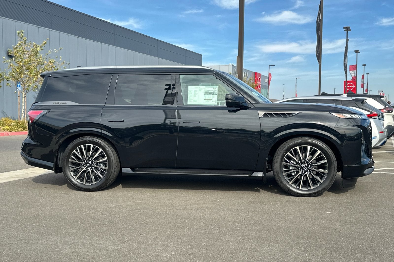 2027 INFINITI QX80 Autograph 4WD