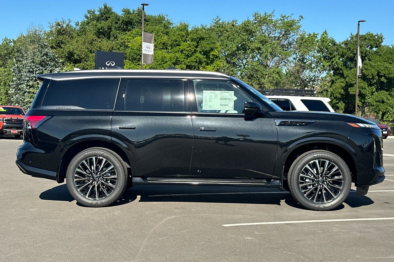 2026 INFINITI QX80 Autograph 4WD
