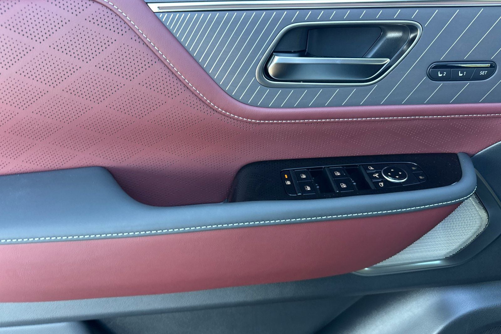 2027 INFINITI QX80 Autograph 4WD