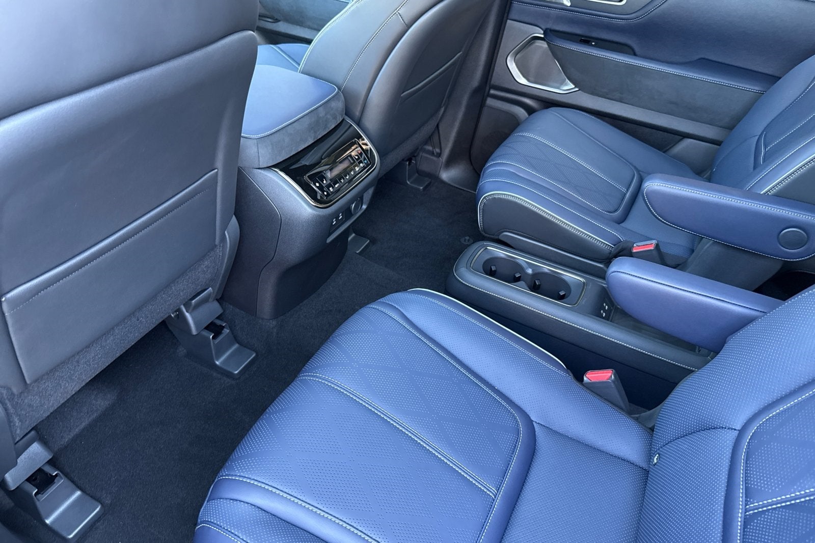 2026 INFINITI QX80 Sport 4WD