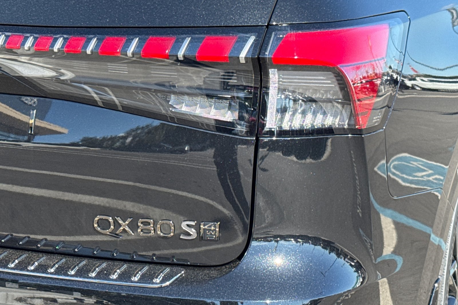 2026 INFINITI QX80 Sport 4WD