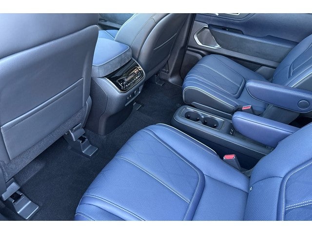 2026 INFINITI QX80 Sport 4WD