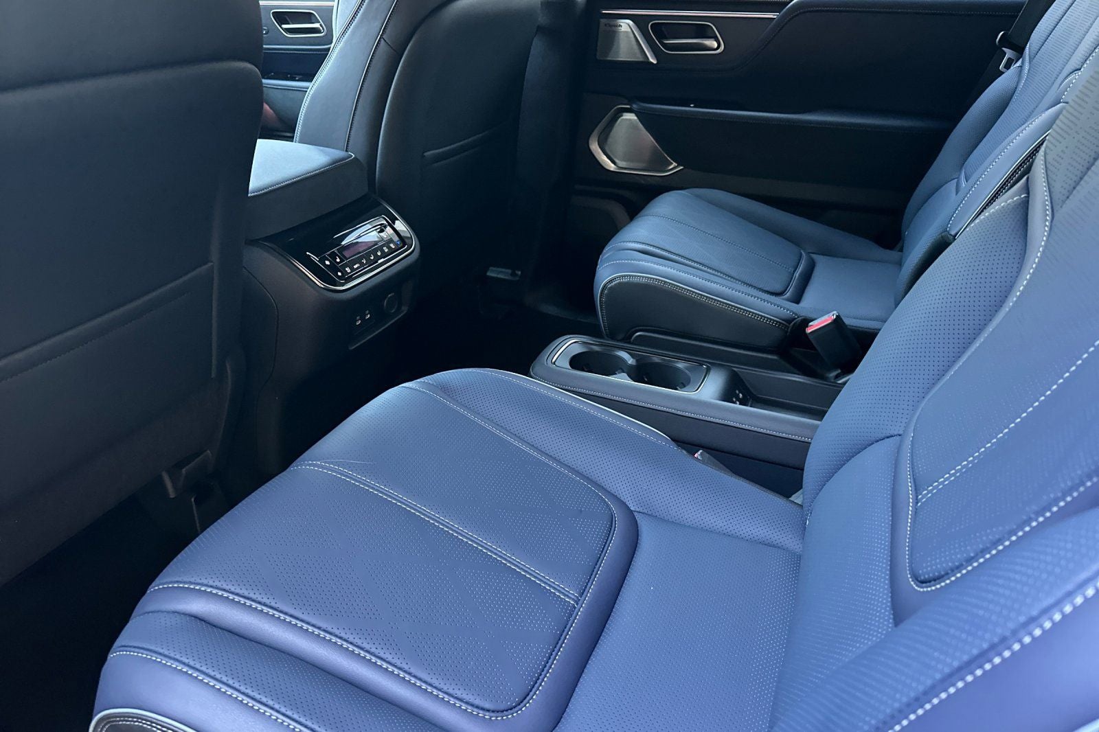 2027 INFINITI QX80 Sport 4WD