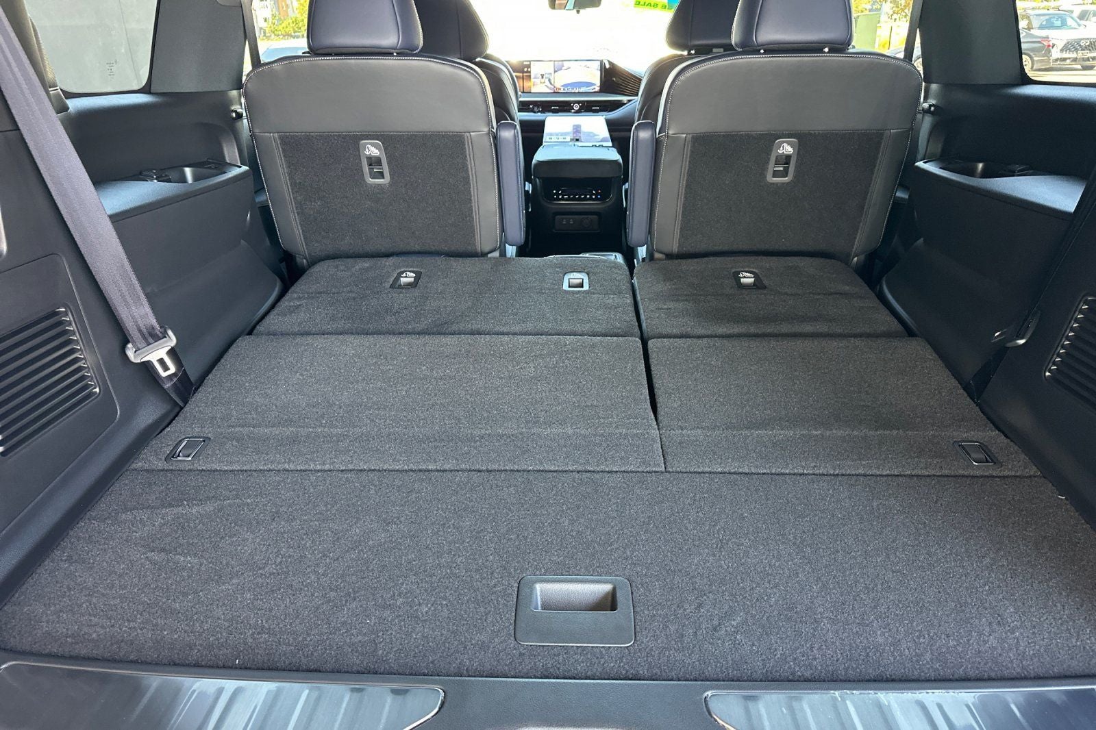 2027 INFINITI QX80 Sport 4WD