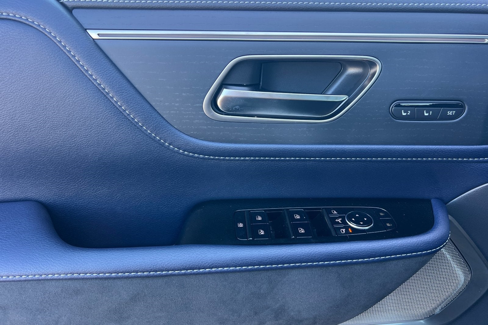 2026 INFINITI QX80 Sport 4WD