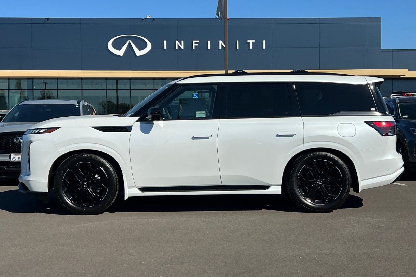 2026 INFINITI QX80 Sport 4WD