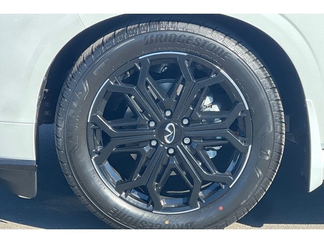 2026 INFINITI QX80 Sport 4WD