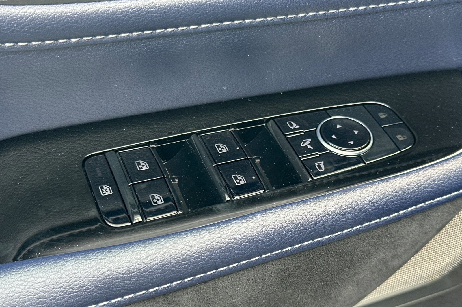 2027 INFINITI QX80 Sport 4WD