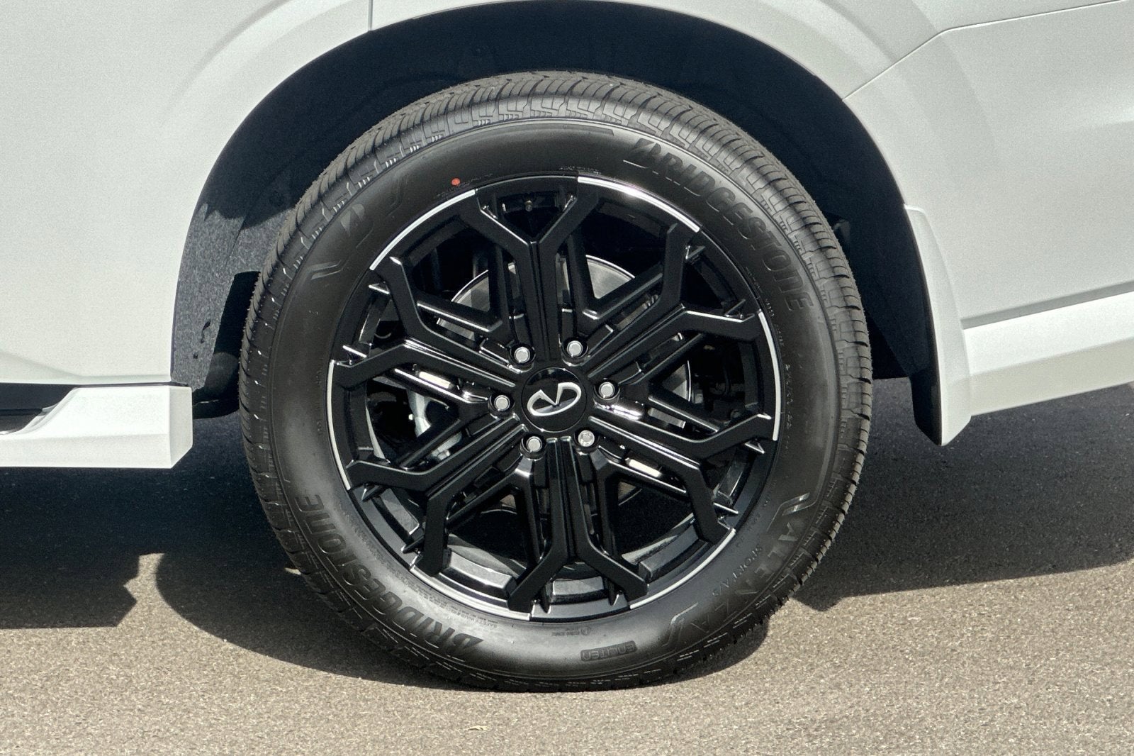 2027 INFINITI QX80 Sport 4WD