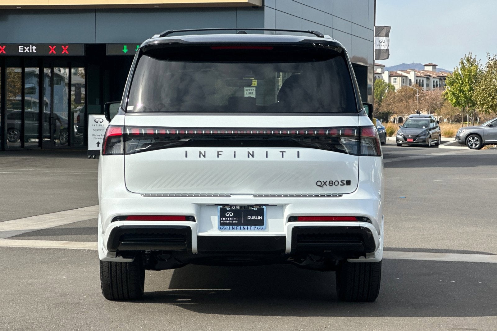 2027 INFINITI QX80 Sport 4WD