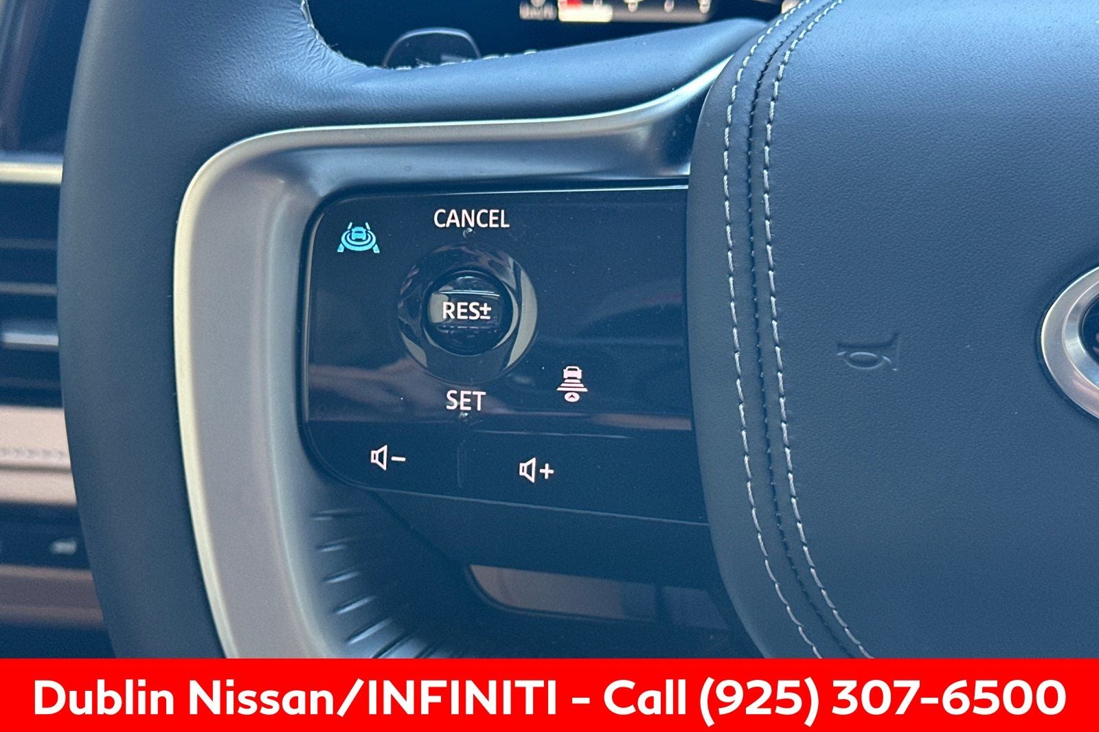 2025 INFINITI QX80 SENSORY