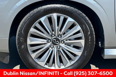 2025 INFINITI QX80 SENSORY