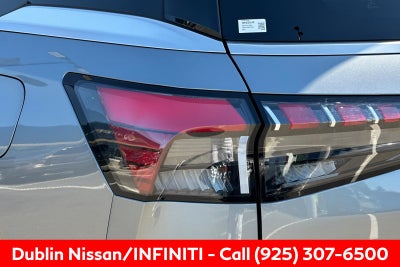 2025 INFINITI QX80 SENSORY