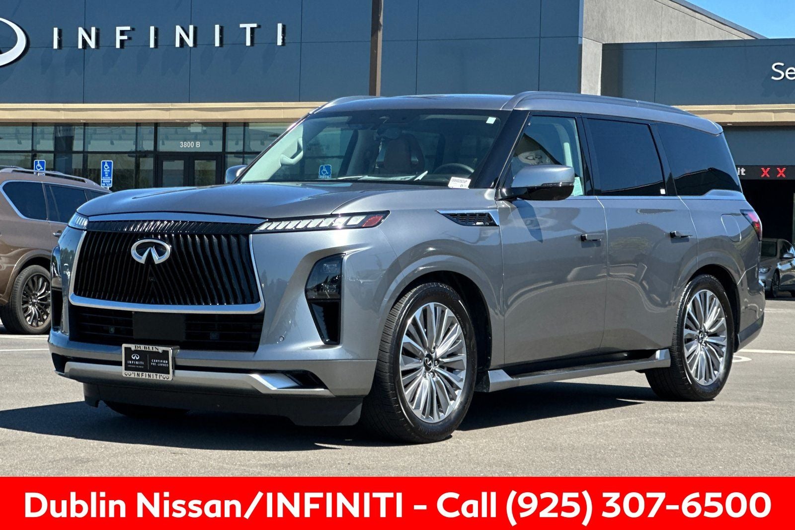 2025 INFINITI QX80 SENSORY