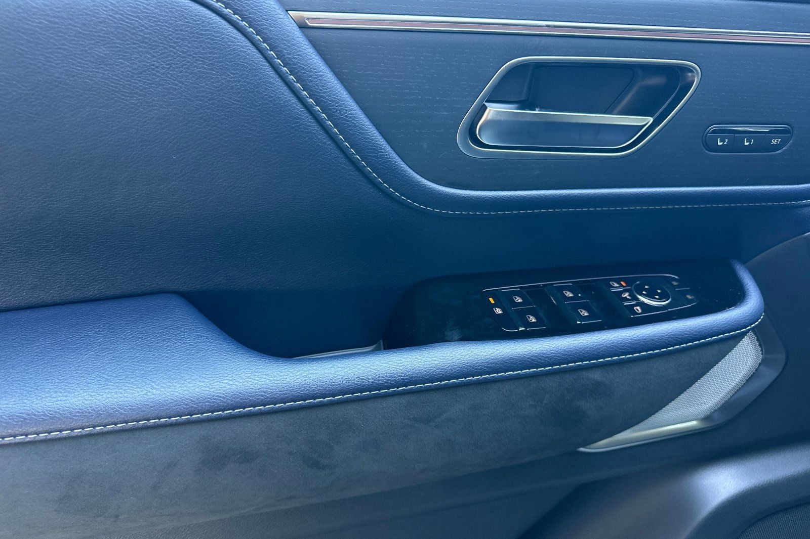 2027 INFINITI QX80 Sport 4WD