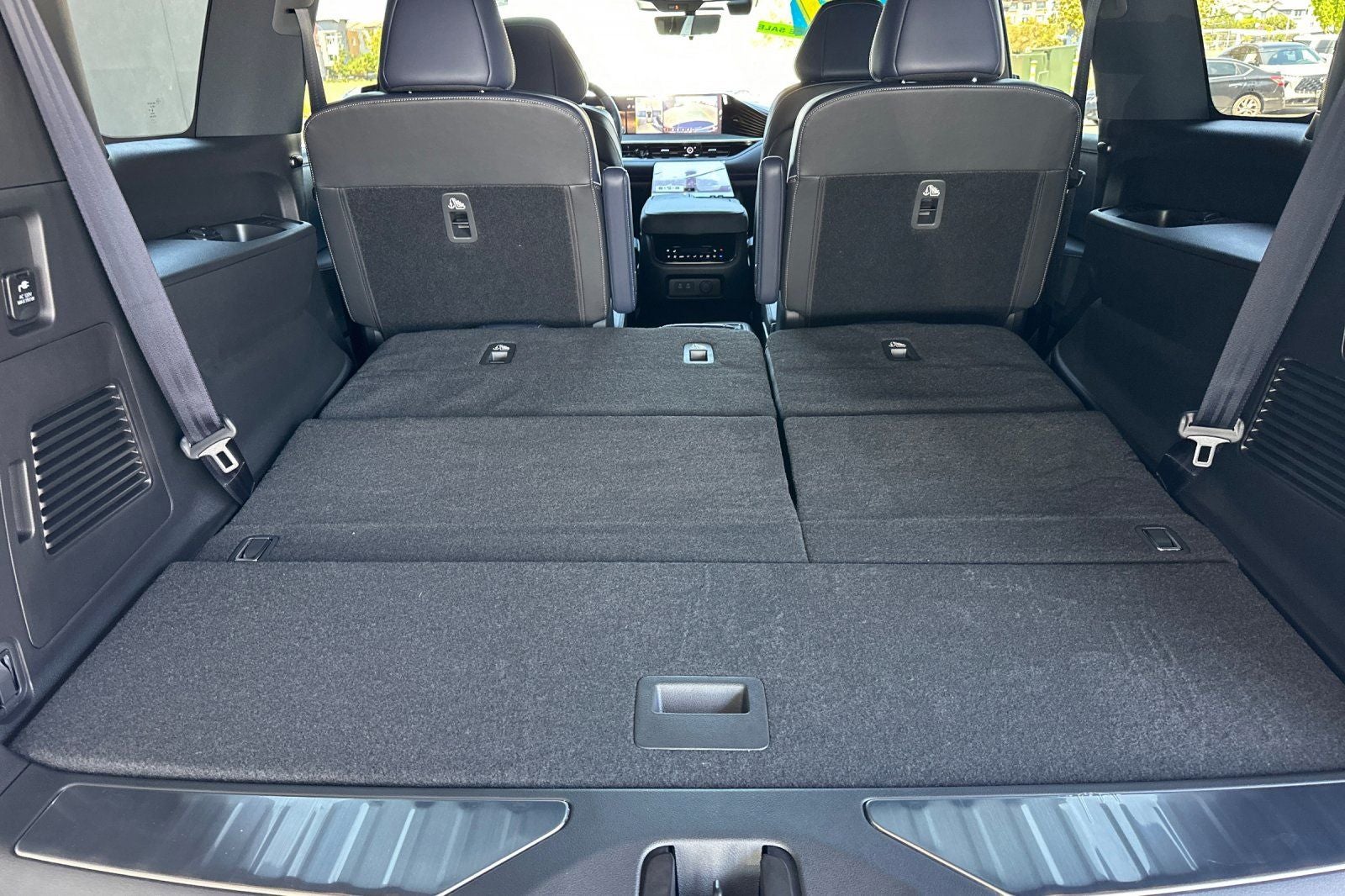 2027 INFINITI QX80 Sport 4WD